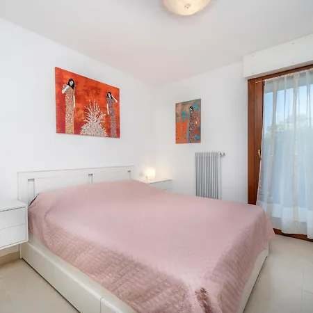 Апартаменты Guesthost - Lignano Riviera *